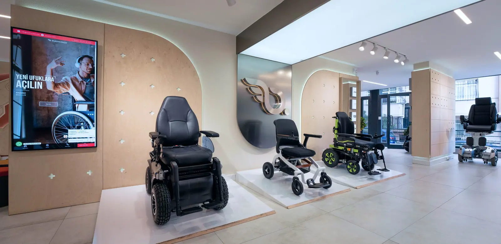 Showroom ürün sergileme alanı — Sukhamed Kadıköy, Kadıköy, İstanbul